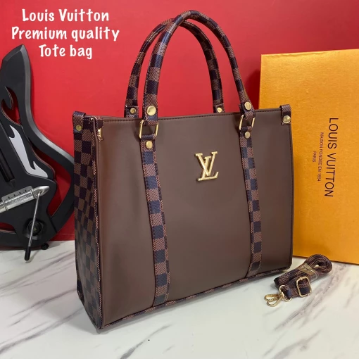 Louis Vuitton Premium Quality Tote Women's Handbag Mini WALLET With Sling BELT Handbag For Women's Or Girls- Classy Look And Best Quality Product Bag for Women's Or Girls LV-822