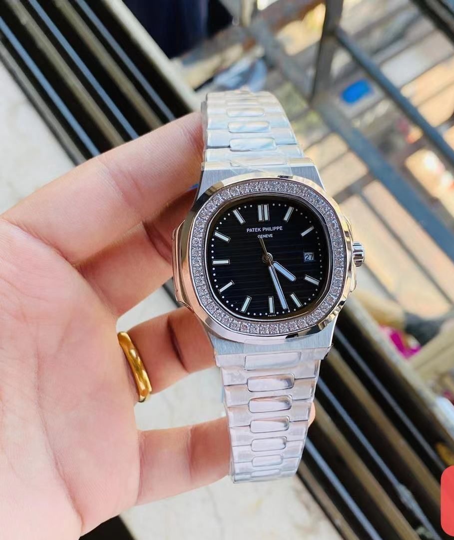 Black face patek outlet philippe