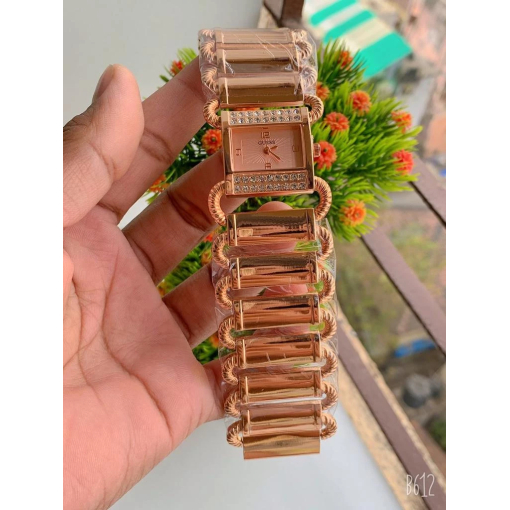 Guess Analog Women's Watch GU-1011 Diamond Watch With Rose Gold Dial & Gold And Diamond Strap Color All Round Golden Watch For Women's Or Girl's - Best Gift For Women