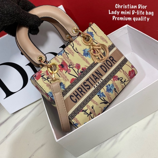 Women Fashion Western Style Tote Multi Color Medium Size Bag For Women's Or Girls Bag - Best Casual Use Bag DR-M786