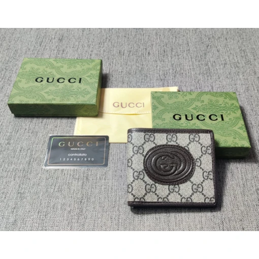 Gucci Leather Heavy Quality printed Latest Design fancy look wallet For Man Gucci Leather Heavy Quality printed Latest Design fancy look wallet For Man Gucci Leather Heavy Quality Snake printed Latest Design fancy look wallet For Man Gucci Leather Heavy Quality printed Latest Design fancy look wallet For Man GU-W-265