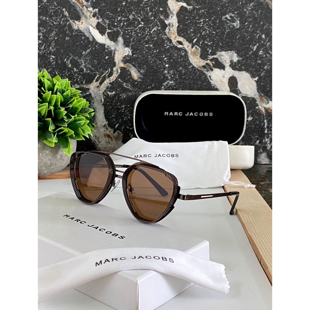 Marc Jacobs Unique Steampunk Lens Retro Brown Color Metal Frame Sunglasses UV 400 protection Anti Eyestrain High Quality Sunglass For Men's And Women's MJ-UV-401 1 Marc Jacobs Unique Steampunk Lens Retro Brown Color Metal Frame Sunglasses UV 400 protection Anti Eyestrain High Quality Sunglass For Men's And Women's MJ-UV-401