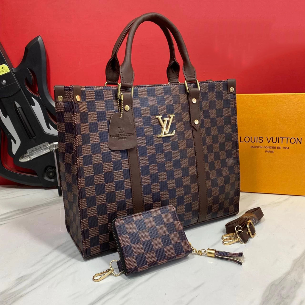 Louis Vuitton Premium Quality Tote Women's Handbag Bag With Sling BELT And Inner Zip Handbag For Women's Or Girls- Classy Look And Best Quality Product Bag LV-G45