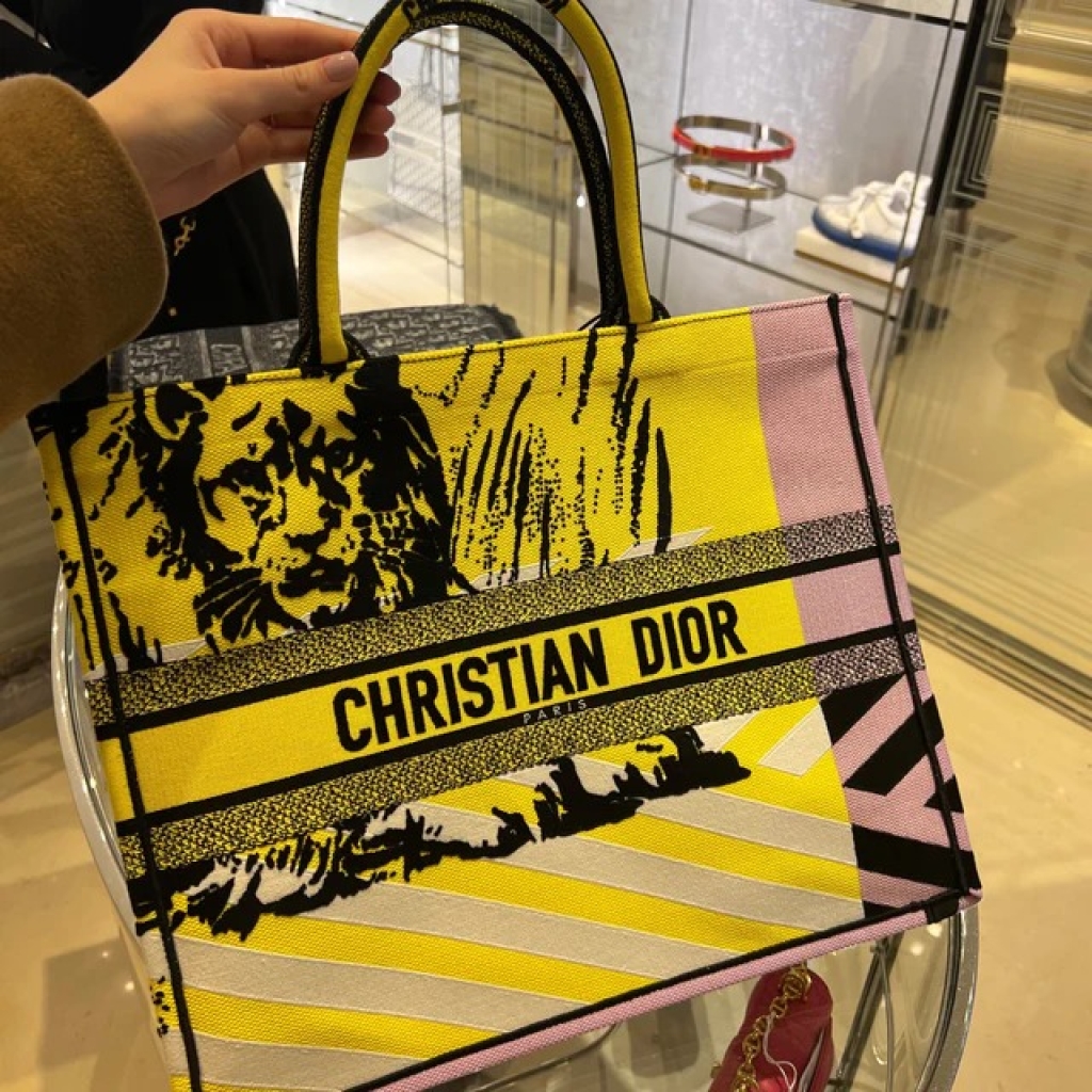 Christian Dior Women Fashion Western Style Bright Yellow and Pink D-Jungle Pop Embroidery Medium Bag For Women's Or Girls Bag - Best Casual Use Bag DR-M886-WBG 1 Christian Dior Women Fashion Western Style Bright Yellow and Pink D-Jungle Pop Embroidery Medium Bag For Women's Or Girls Bag - Best Casual Use Bag DR-M886-WBG